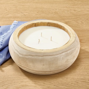 Candelabros de madera en forma de corazón Candelabros artesanales sostenibles - Product Image 2