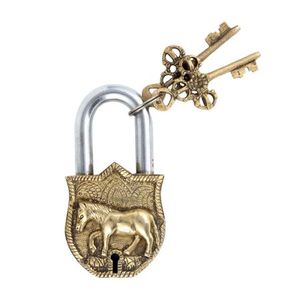 Cerradura de hierro fundido antigua de aspecto antiguo, completamente funcional, forma de Caballo viejo en latón, candado de bloqueo con aspecto de animal en precio al por mayor