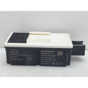 UNIDAD DE CONTROL DE CIERRE CENTRALIZADO MAZDA 6 Sedán 2ª Serie DF71675RZA R2AA diésel 2184 (08>13) - Product Image 1