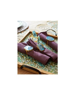 Servilleteros de resina de lujo con superficie artesanal y arte de primera calidad para uso decorativo y diario en la Mesa - Product Image 1