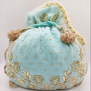 BOLSOS DE MUÑECA POTLI BORDADOS DECENTE DE Lujo 2024 Adornados con CUENTAS DE CRISTAL PERLAS DE PIEDRA PARA FIESTA/BODA Seda hecha - Product Image 1