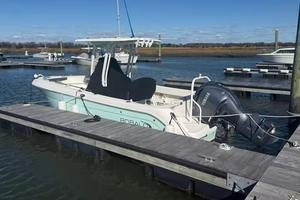 Moto acuática Robalo R242 Explorer en venta - Product Image 4