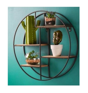 Vente en gros d'étagères murales décoratives antiques en métal pour le salon exceptionnel et de qualité supérieure - Product Image 1