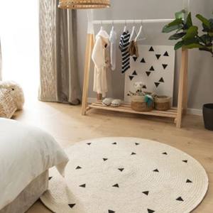 Tapis rond en coton de qualité supérieure pour chambre d'enfant, tapis de sol doux tissé à la main avec un design triangulaire moderne pour la décoration de la chambre d'enfant, de la chambre à coucher et de la salle de jeux - Product Image 1