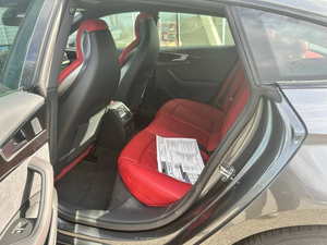 รถยนต์มือสองหรูหรา ขับเคลื่อนสี่ล้อ แบบแฮทช์แบ็ก สมรรถนะสูง เกียร์อัตโนมัติ 4 ประตู ภายในระดับพรีเมียม รุ่นปี 2024 เบาะหนัง หลังคาซันรูฟ ยาง R18 - Product Image 6