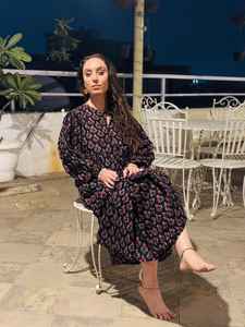 Robe midi en coton imprimé à la main à motifs floraux, robe bohème décontractée d'été - Product Image 6