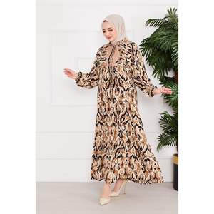Abotonado Estampado Viscosa Hijab Vestido Modesto Color Visón - Product Image 1