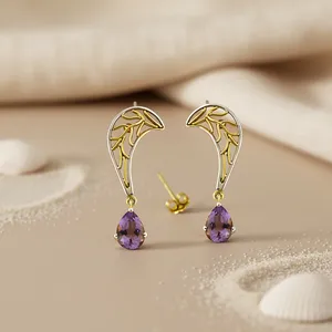 Boucles d'oreilles pendantes en améthyste plaqué or 18 carats pour femme, design aile vintage, sertissage griffe, bijoux de mode - Product Image 3