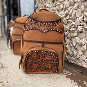 Sac à dos en cuir repoussé en fourrure de vachette poche avant et arrière ordinateur portable de voyage utilisation confortable Unique pour les trajets quotidiens en plein air - Product Image 1