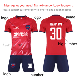 La firma lleva la camiseta de fútbol juvenil personalizada para hombres con logotipo y números uniformes de fútbol sublimados con calcetines de estilo de impresión - Product Image 4