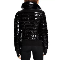 Veste matelassée de haute qualité en gros avec logo personnalisé Veste matelassée en nylon respirante surdimensionnée épaisse chaude et brillante pour l'hiver Veste matelassée pour femmes