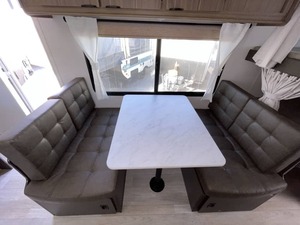 รถพ่วงรุ่นใหม่ปี 2025 F-o-r-e-s-t R-i-v-e-r S-a-l-e-m Cruise Lite 261BHXL - Product Image 4