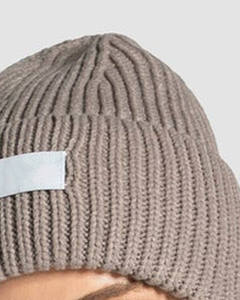 Bonnets en acrylique vierges de haute qualité, vente en gros, fabrication OEM, logo personnalisé, broderie, bonnets d'hiver chauds pour unisexe - Product Image 5