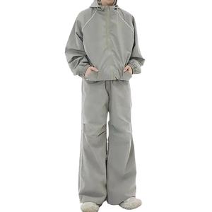 Veste coupe-vent pour homme avec logo personnalisé de haute qualité, ensemble de survêtement en nylon surdimensionné, fonction coupe-vent pour adultes 2026 - Product Image 1