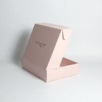 Boîte de papier ondulé de luxe avec logo Boîte de luxe portable pour bijoux Chaussure Mailer Organisateur Doublure en éponge