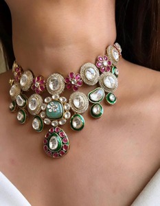 Conjunto de Collar y Aretes Minakari Únicos con Diseños Intrincados para Fiestas de Mujeres - Product Image 1