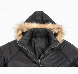 Chaqueta de bombardero de LICRA con estampado negro para mujer, chaquetas acolchadas cómodas suaves cálidas de invierno para exteriores a prueba de viento ecológicas - Product Image 1