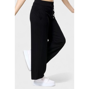 กางเกงขายาวทรงหลวมสีน้ำเงินกรมท่า รุ่น Basic Collection เอวยางยืดพร้อมเชือกผูก เน้นความสบายและทันสมัย - Product Image 4