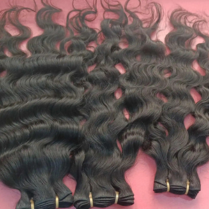 Vague naturelle indienne bouclés vierge Remy cheveux trame faisceaux 20-28-30 pouces longueur matière première Extensions de cheveux humains numéro de modèle - Product Image 1