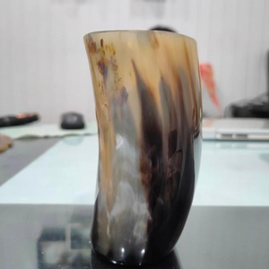 Copa de Cuerno Vikingo Hecha a Mano, Vaso Highball para Agua y Vino, Cervezas Hechas de Cuerno, Artesanía India de Lujo - Product Image 1