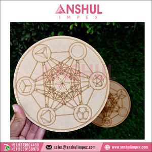 2024 nueva llegada excelente calidad superventas ligero de madera grabado hecho a mano conjunto geométrico tableros de rejilla de cristal - Product Image 4