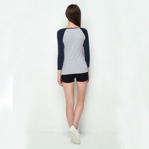 Gran oferta de verano 2025, sudadera Gymwear bordada de algodón alto, camiseta para mujer, logotipo personalizado, pantalones cortos de vestir de 2 piezas, Top con descuento - Product Image 2