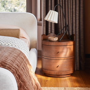 Mesa de Noche de Madera Maciza con Dos Cajones, Mesita de Noche Redonda Moderna para Dormitorio y Muebles de Hotel - Product Image 6