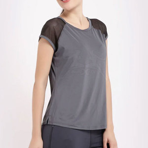 2025 mejor verano nuevo estilo mujeres camisetas buena calidad nuevas mujeres camisetas bajo MOQ gran oferta mujer camiseta - Product Image 1