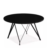 Tables durables à armature métallique pour espace de travail industriel, conception robuste et anticorrosion pour une utilisation prolongée et la décoration