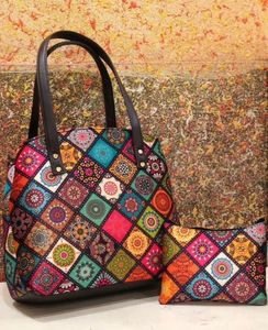 La triple partición de tela de algodón Doremon Tote fácil de lavar y transportar puede acomodar todo lo esencial para la Oficina y las salidas diarias - Product Image 3