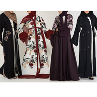 Abaya noire brodée avec motif floral doré, manches longues, abaya modeste pour femmes, longueur au sol, vêtements islamiques