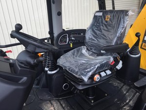 รถตักล้อยาง JCB 3CX รุ่นปี 2020 สภาพใหม่/มือสอง รับน้ำหนักได้ 9 ตัน ใช้งานมาแล้ว 40,001-50,000 ชั่วโมง อุปกรณ์ก่อสร้าง จัดส่งรวดเร็ว - Product Image 3