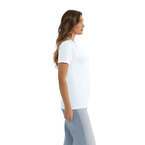 T-shirt unisexe Next Level Apparel pour femme et homme, en maille douce, manches courtes, idéal pour impression personnalisée et branding - Product Image 3