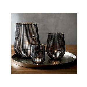 Linterna de vela de metal con marco de corte artístico para decoración de balcón con brillo romántico, encanto festivo y reuniones acogedoras - Product Image 5