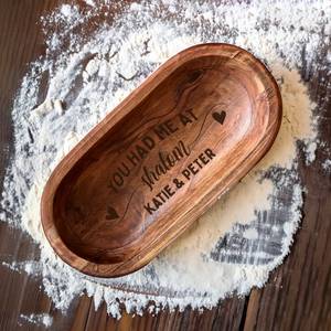 Cadeau personnalisé de décoration d'amour léger avec nom gravé pour cadeau d'anniversaire de mariage bol en bois - Product Image 2
