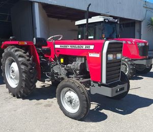 รถไถเดินตาม Massey Ferguson 135 ขับเคลื่อน 4 ล้อ เครื่องยนต์ Robin 70 แรงม้า ดีเซล - Product Image 1