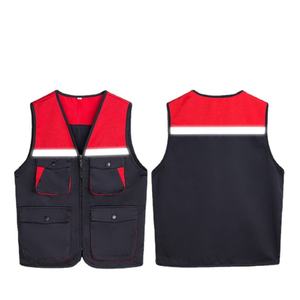Vente en gros Veste décontractée Gilet sans manches pour homme Gilet de travail multi-poches utilitaire pour homme - Product Image 5
