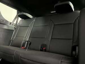 GMC Yukon XL Denali 2025 Metálico Plateado, Tracción en las Cuatro Ruedas, Asientos de Cuero, Arranque Remoto, Ruedas Cromadas, Navegación Bluetooth, Tercera Fila de Asientos, Lado Izquierdo - Product Image 6