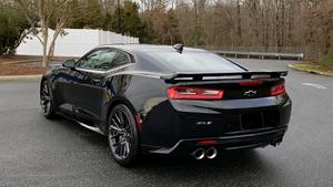 Chevrolet Camaro ZL1 Coupé 2020, 650 HP, Motor V8 Supercargado de 6.2 L, Transmisión Automática de 10 Velocidades, Tracción Trasera - Product Image 4