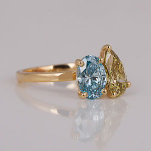 Anillo solitario de estilo clásico Toi Et Moi de oro amarillo de 14 quilates, regalo de aniversario de boda de moda para ella con corte de pera ovalado certificado IGI - Product Image 6