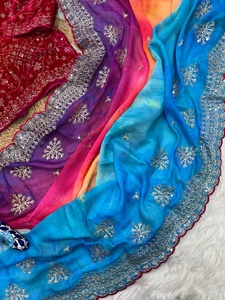 Saree en soie Rangoli de qualité supérieure avec broderie Butta de 3mm et contraste de bordure lourde Style Aarco avec chemisier en velours - Product Image 6