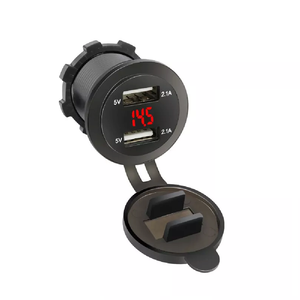 Accessoires de moteur, voltmètre avec port USB 4,2A pour systèmes 12V/24V, LED rouge - Product Image 1