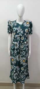 ชุดคลุมท้องสำหรับผู้หญิง, เดรสแขนยาวสไตล์ตะวันตกทรงพอดีตัวพิมพ์ลายมิดิไซส์ใหญ่พิเศษ - Product Image 4