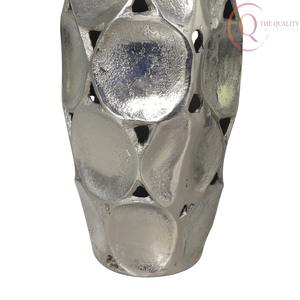 Elegant Metal Tabletop <b>Decorative</b> <b>Vase</b> for Homes and Offices, Ideal for Enhancing Table Décor and Interior Styling - Product Image 3