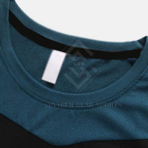 Camiseta de Hombre Sólida, Transpirable y Fácil de Usar, Tejido de Poliéster/Algodón, Secado Rápido y Ecológica, para Uso en Exteriores, Estilo Casual - Product Image 3