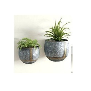 <b>Set</b> of 2 Wall Decorative Iron Metal Planter Wholesale Exporter New Design Handmade Wall Metal Planter Manufacturer - Product Image 4