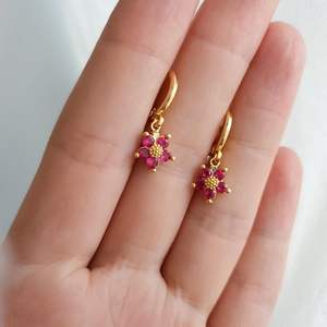 Natural Pink <b>Ruby</b> Sterling Silver Earrings Fuchsia Gold Flower Design Cute Dainty Floral Jewelry Gift for Her - Product Image 2