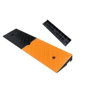 <span class=keywords><strong>Rampe</strong></span> de porte de seuil de fauteuil roulant en caoutchouc solide durable de 1 ''avec bords d'aile ralentisseurs fonctionnels - Product Image 3