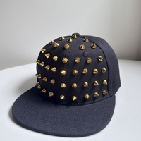 Gorra de béisbol estilo punk transfronterizo con remaches, de marca de moda para hombre, hip-hop casual, de ala plana, para danza callejera, con visera parasol de PVC