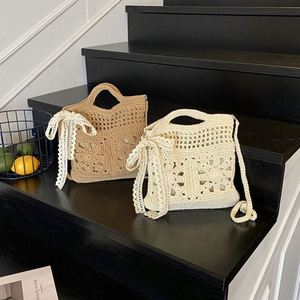 Sac à main en crochet pour femme, style forêt, tissé à la main en coton, broderie motif floral ajouré, idéal pour les vacances à la plage - Product Image 3